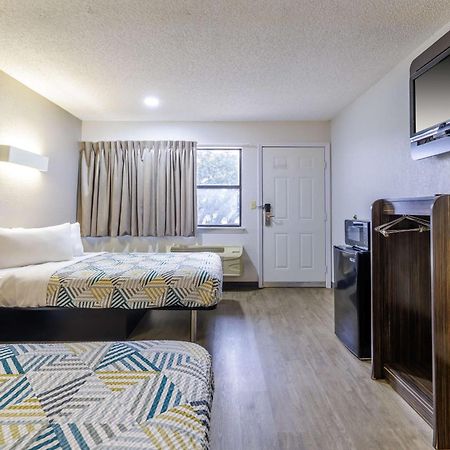 Motel 6-Boerne, Tx Екстер'єр фото
