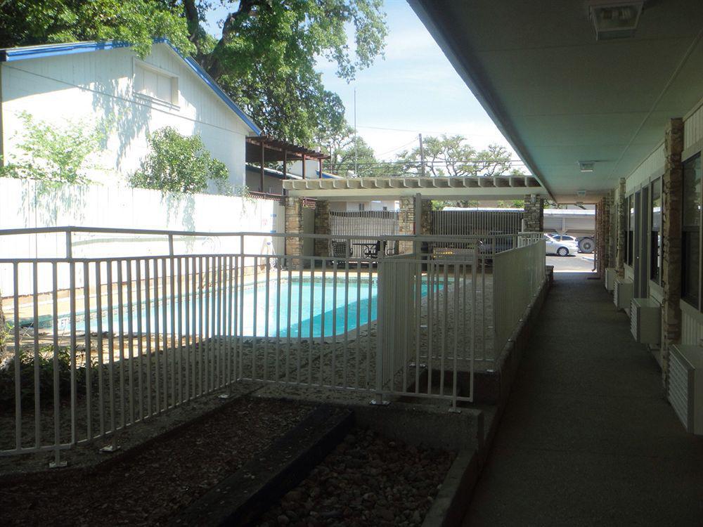 Motel 6-Boerne, Tx Екстер'єр фото